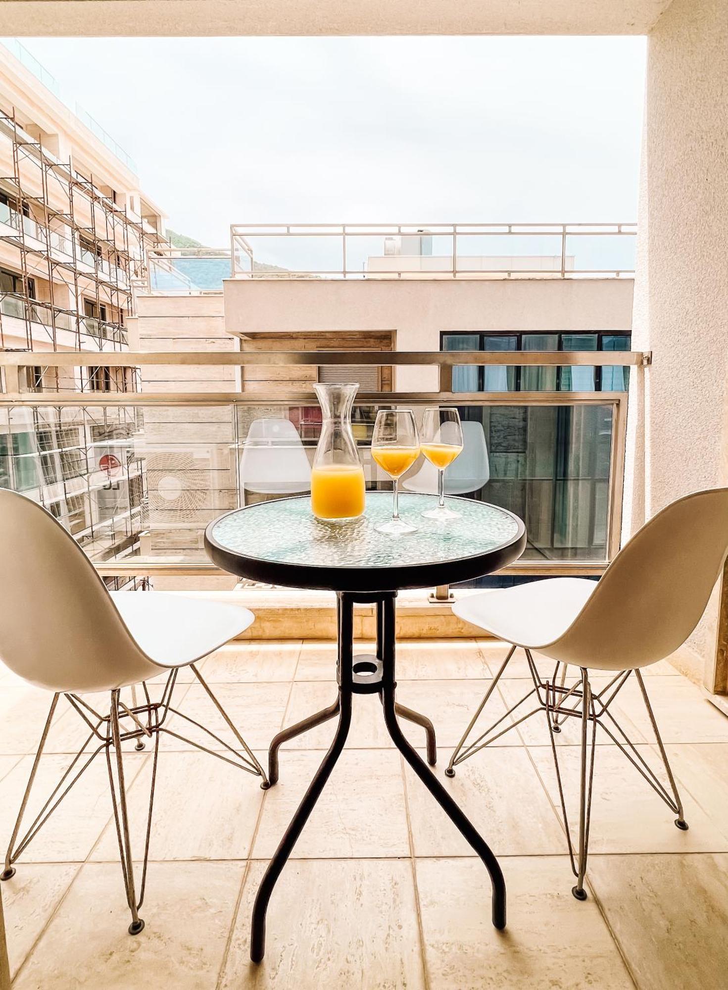 Four Views Apartments Budva Pokoj fotografie